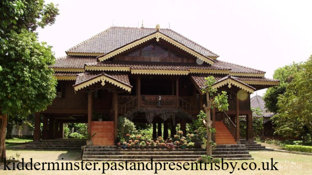 4 Destinasi Wisata Cagar Budaya di Lampung