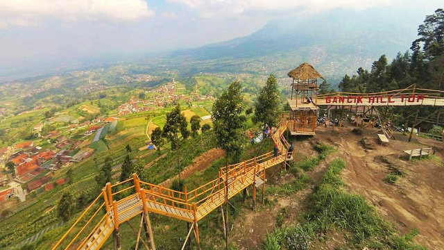 Tempat Liburan dengan Pemandangan Alam yang Sulit di Lupakan